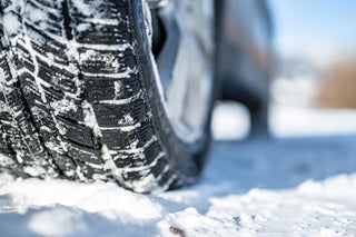 Prepare your car for winter with a simple yet crucial step —charge your battery!