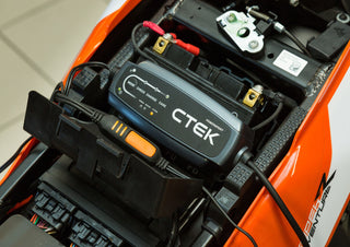 CT5 POWERSPORT LITHIUM inuse 034