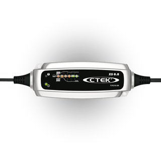 XS 0.8 UK Battery Charger 12V - CTEK